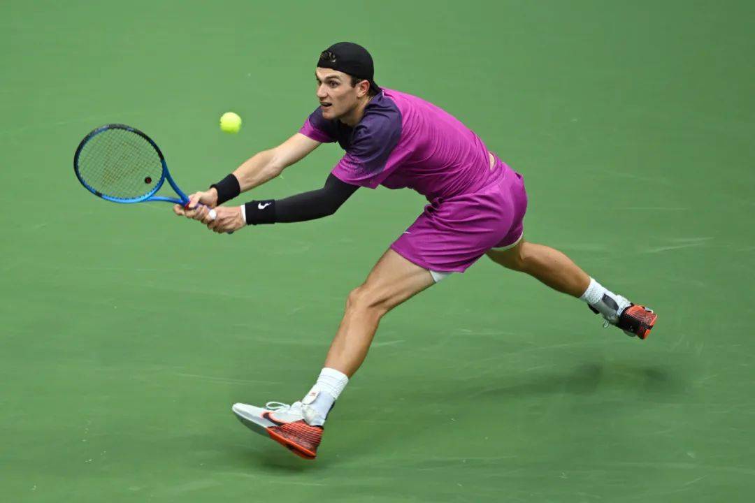 场的重新塑 场的重新塑