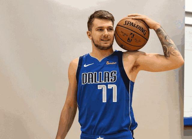 德天空：勒沃库森希望在维尔茨身上获得9000万-1亿欧的转会费